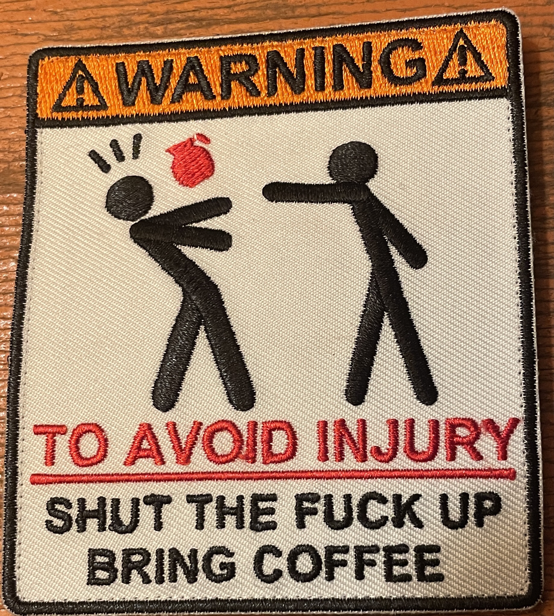 Patch Warning to avoid Injury "fliegende Kaffeekanne"