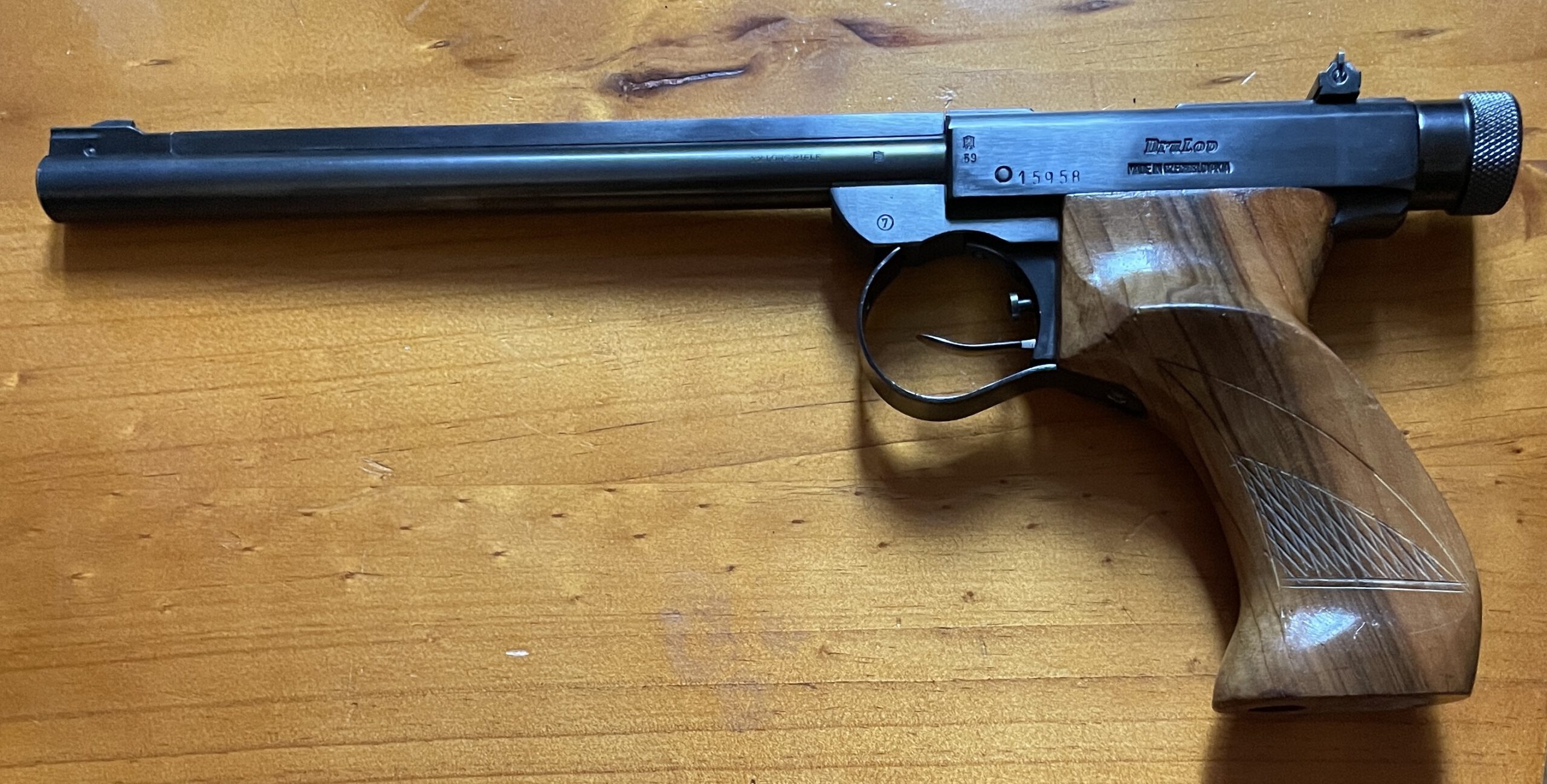 DruLove Einzelladerpistole Model 70 .22lfb sehr gut