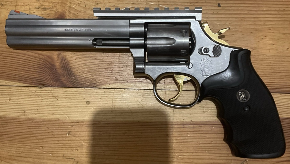 Smith&Wesson 686-4 .357Mag stainless 6“ mit Picatinny sehr gut – Bild 3