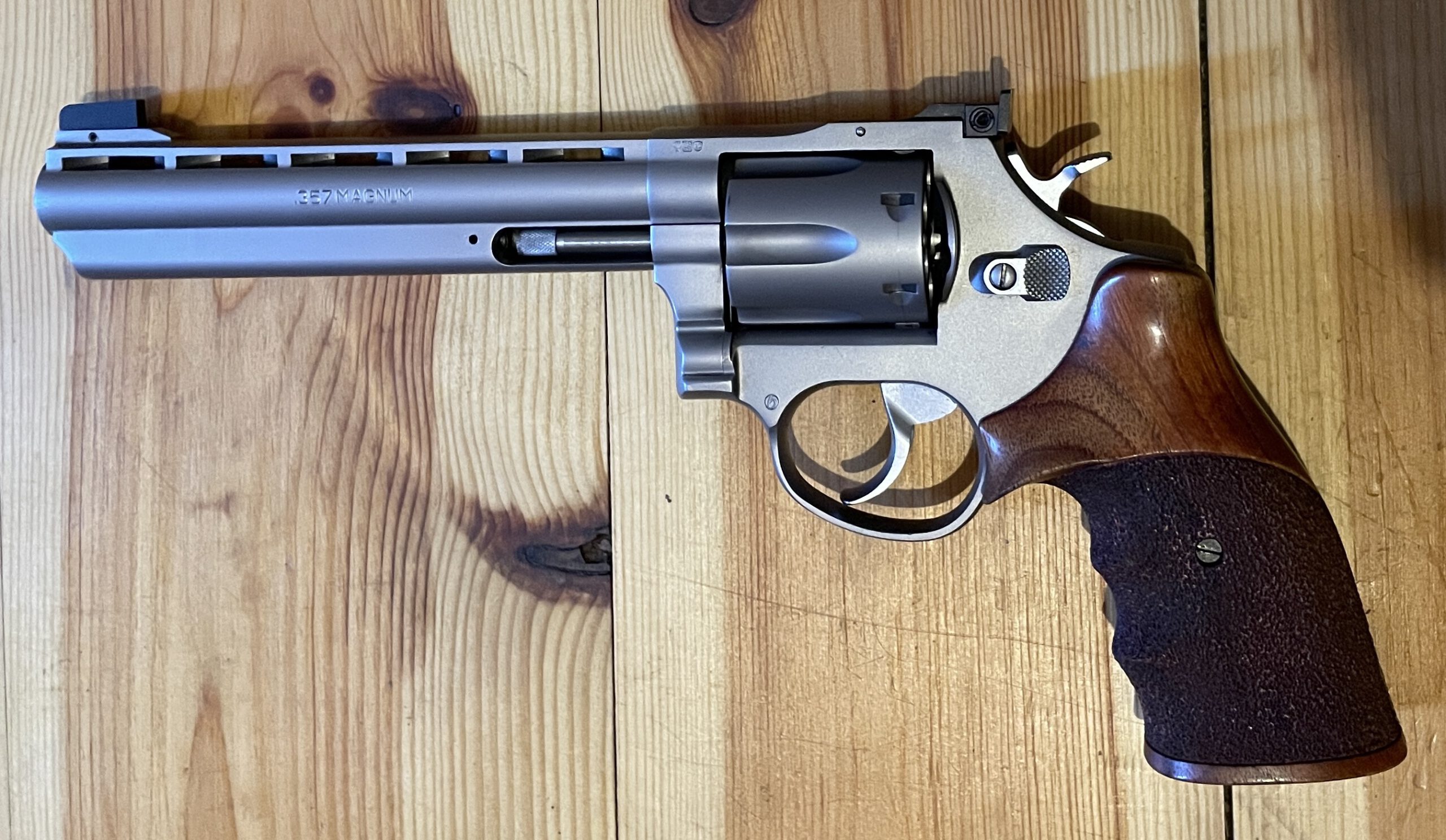 Taurus Euro Champion .357Mag – Bild 2